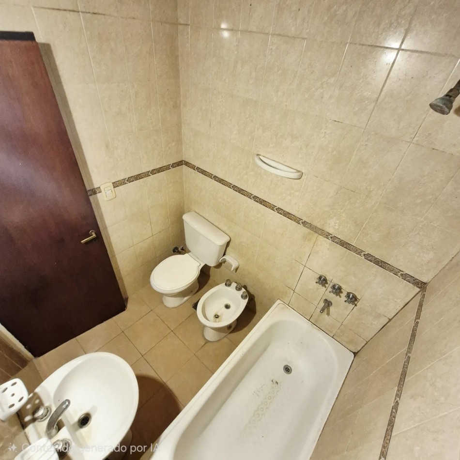 VENTA DUPLEX TRES AMBIENTES PATIO COCHERA SAN MIGUEL