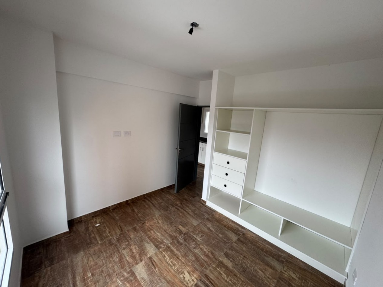 VENTA DOS AMBIENTES CON BALCON SAN MIGUEL