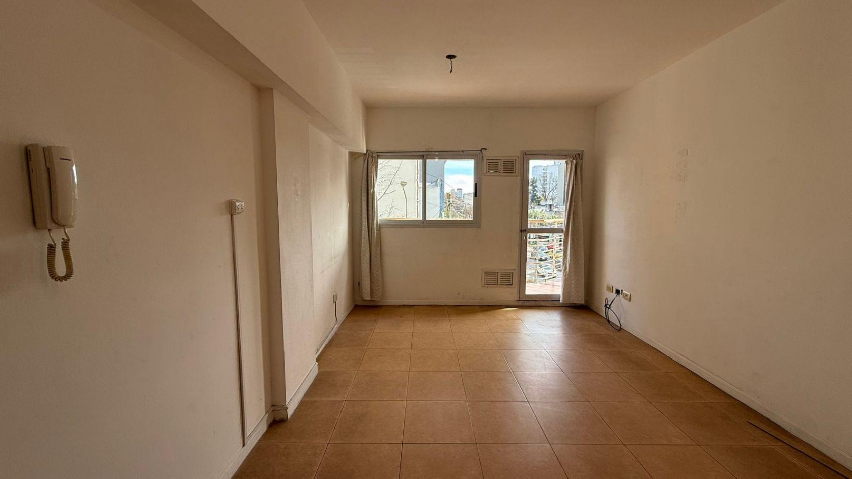 ALQUILER DOS AMBIENTES CON BALCON SAN MIGUEL MUÑIZ CENTRO