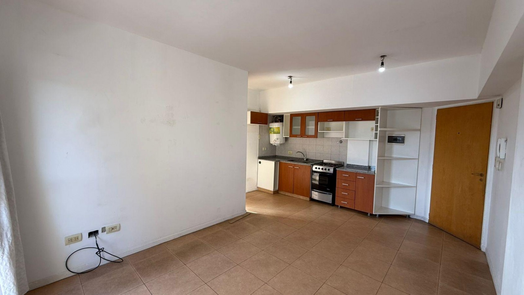 ALQUILER DOS AMBIENTES CON BALCON SAN MIGUEL MUÑIZ CENTRO