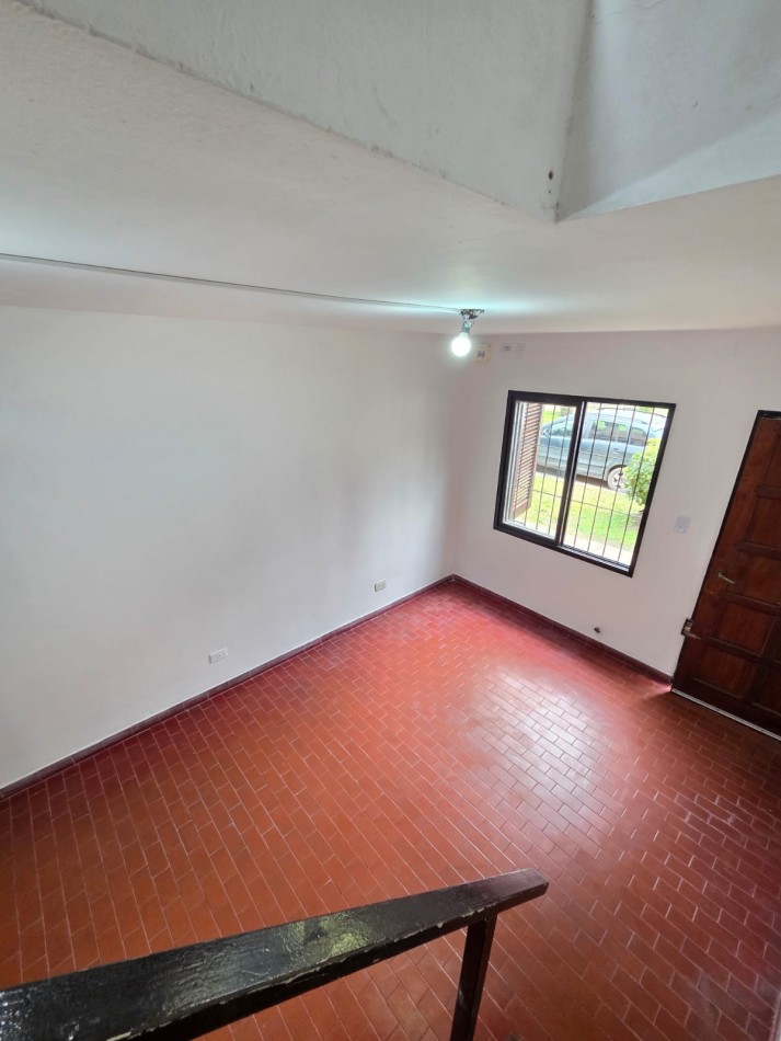 VENTA DUPLEX DOS AMBIENTES SAN MIGUEL CENTRO