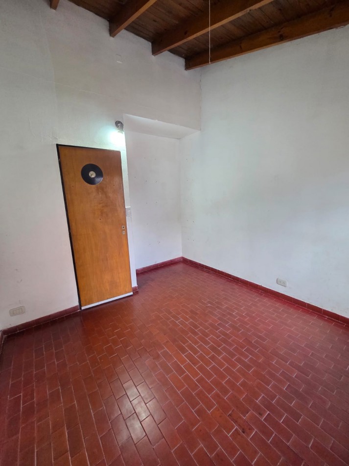 VENTA DUPLEX DOS AMBIENTES SAN MIGUEL CENTRO