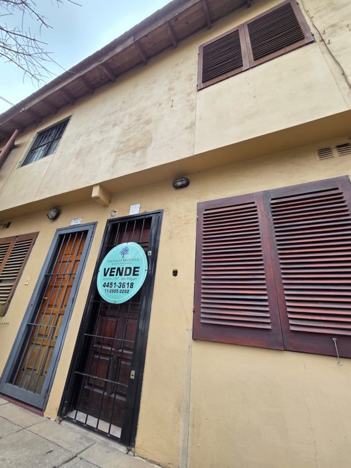 VENTA DUPLEX DOS AMBIENTES SAN MIGUEL CENTRO