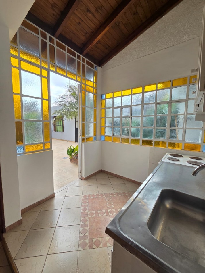 ALQUILER DOS AMBIENTES PH SAN MIGUEL CENTRO