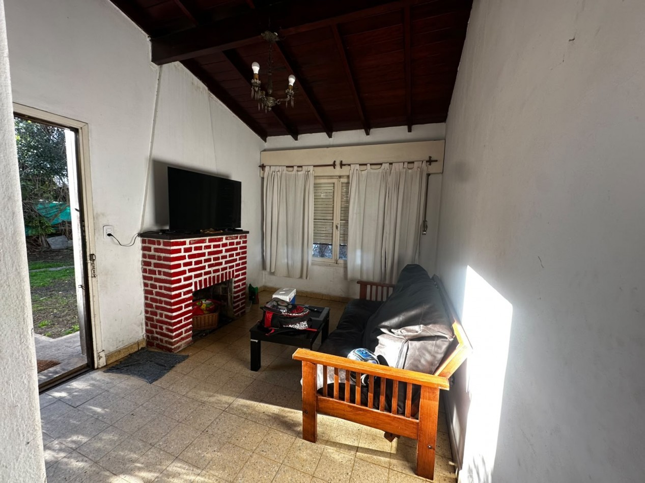 VENTA CASA TRES AMBIENTES CON PARQUE BELLA VISTA SAN MIGUEL 