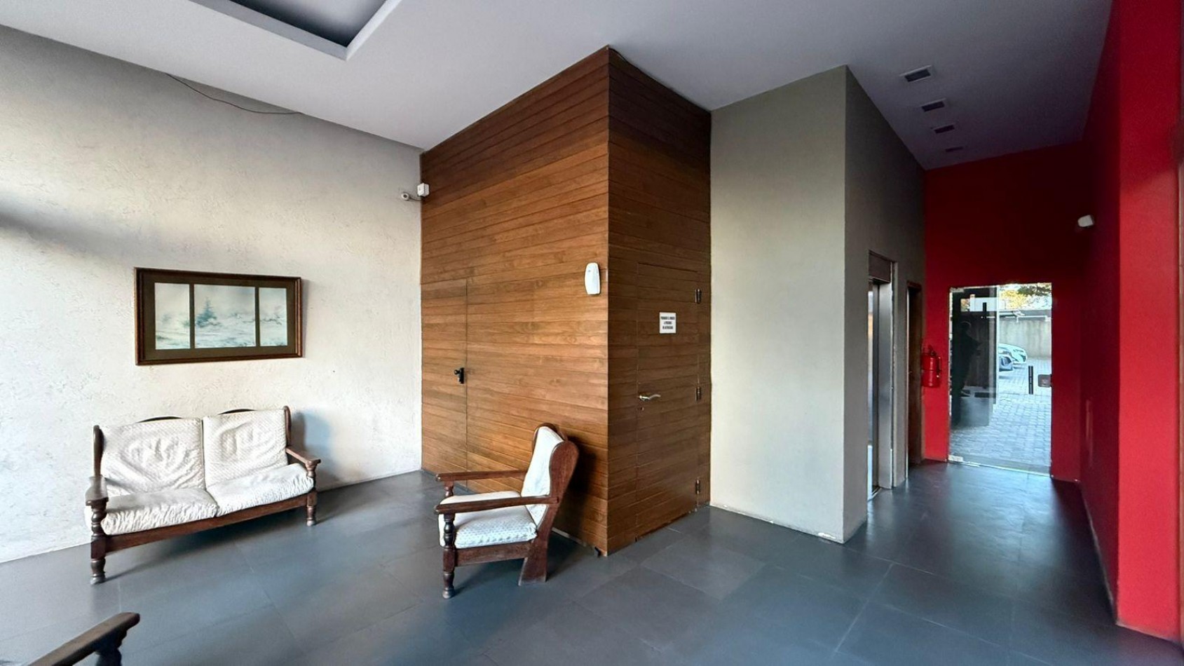ALQUILER MONOAMBIENTE CON BALCON SAN MIGUEL CENTRO