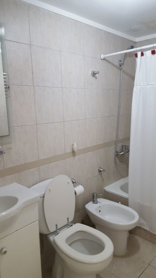 ALQUILER DEPARTAMENTO DOS AMBIENTES CON COCHERA MUÑIZ CENTRO
