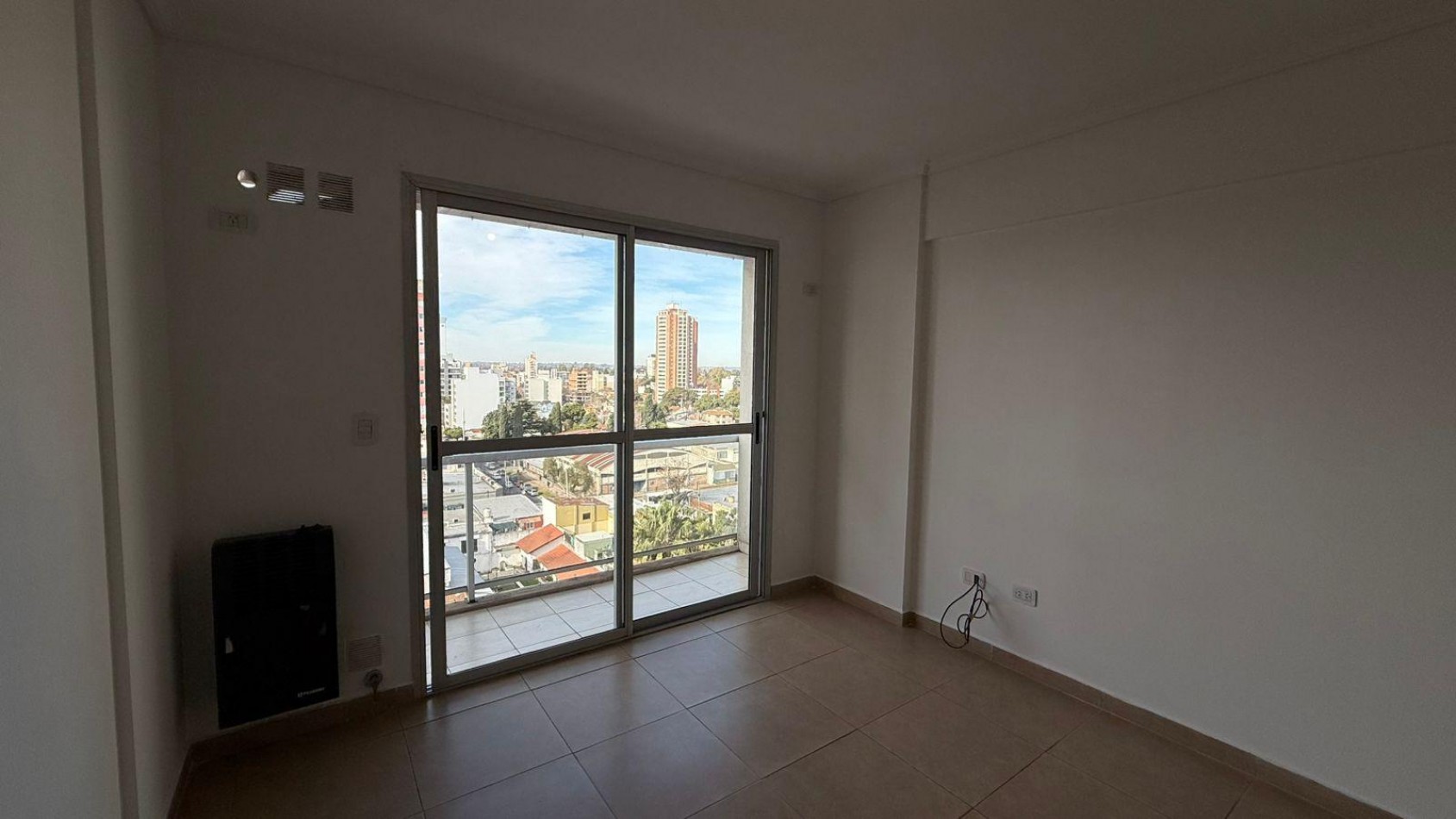ALQUILER MONOAMBIENTE BALCON SAN MIGUEL MUÑIZ CENTRO