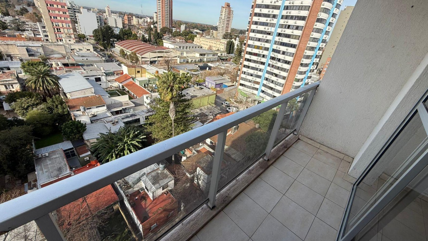 ALQUILER MONOAMBIENTE BALCON SAN MIGUEL MUÑIZ CENTRO