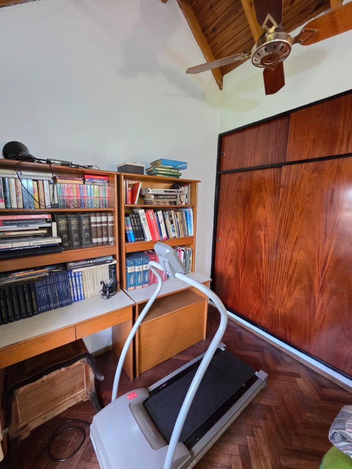 VENTA CHALET CASA CON PARQUE Y PILETA SAN MIGUEL CENTRO