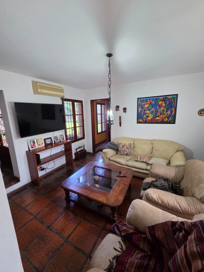 VENTA CHALET CASA CON PARQUE Y PILETA SAN MIGUEL CENTRO