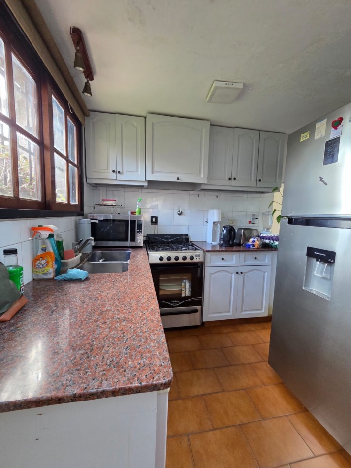 VENTA CHALET CASA CON PARQUE Y PILETA SAN MIGUEL CENTRO