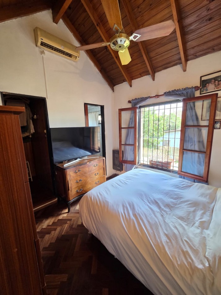 VENTA CHALET CASA CON PARQUE Y PILETA SAN MIGUEL CENTRO