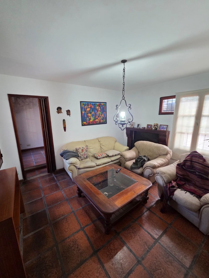 VENTA CHALET CASA CON PARQUE Y PILETA SAN MIGUEL CENTRO