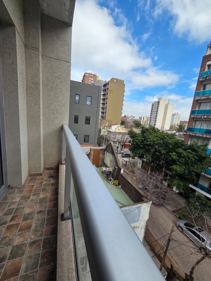 ALQUILER MONOAMBIENTE CON BALCON SAN MIGUEL CENTRO