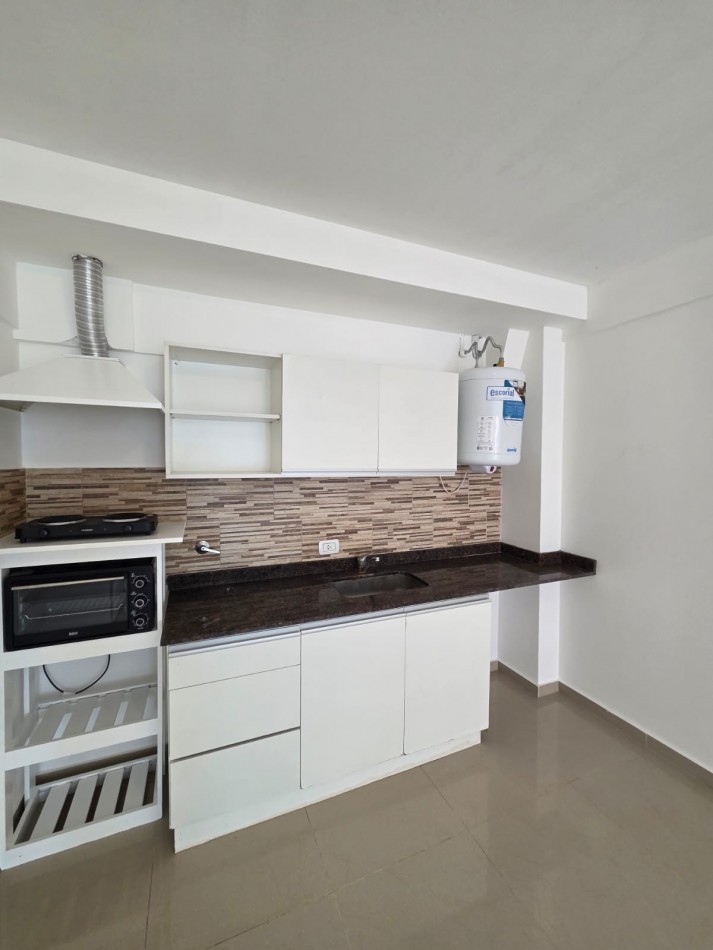 ALQUILER MONOAMBIENTE CON BALCON SAN MIGUEL CENTRO