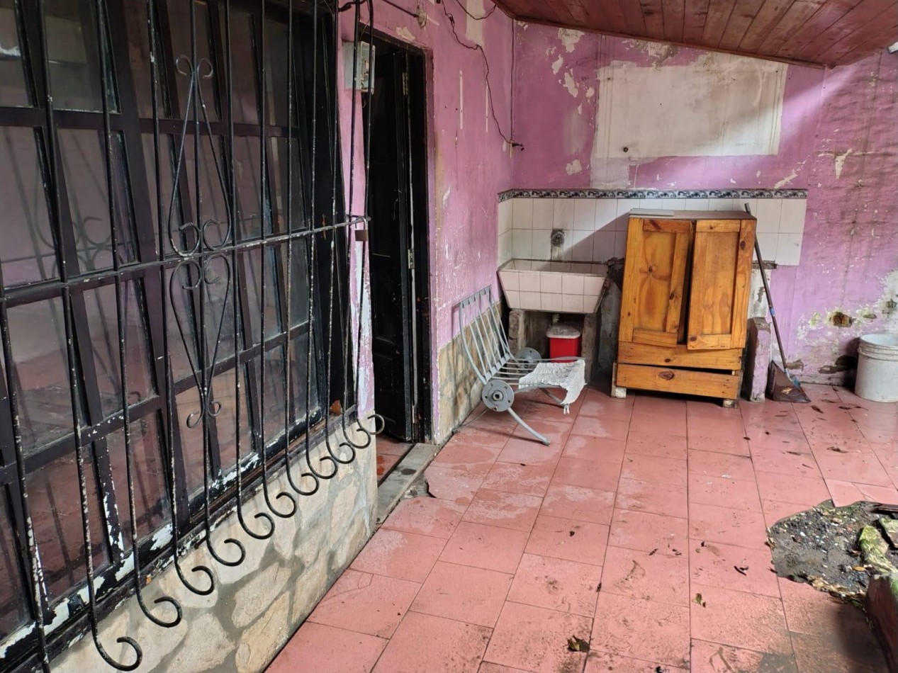 VENTA A RECICLAR REFACCIONAR CASA GALPON SAN MIGUEL