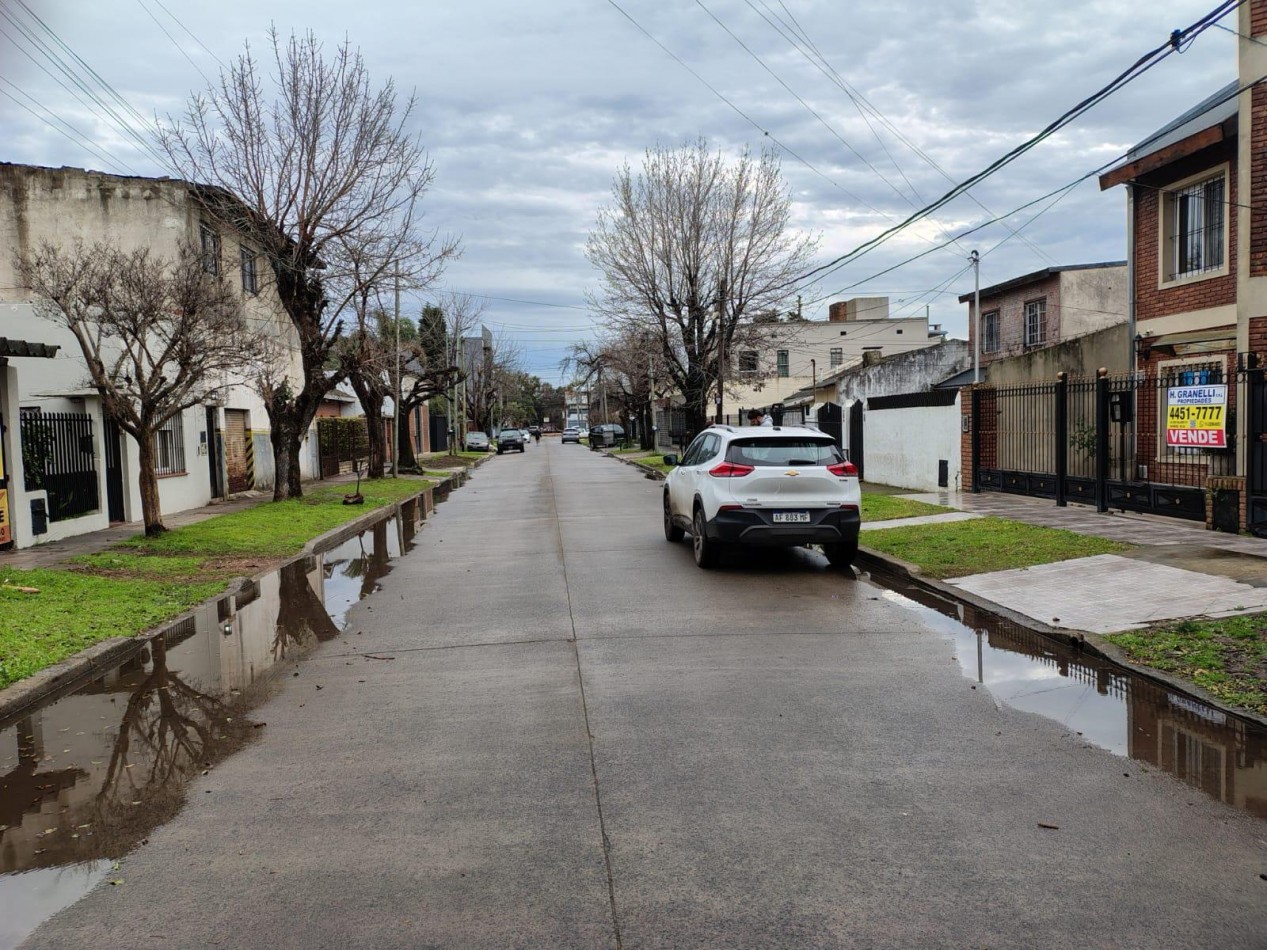 VENTA A RECICLAR REFACCIONAR CASA GALPON SAN MIGUEL