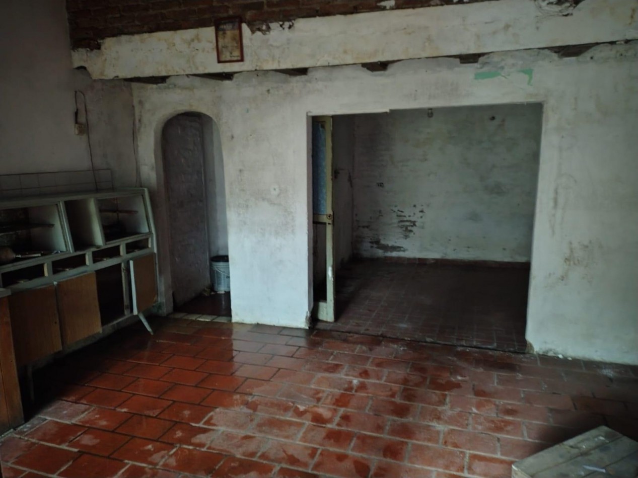 VENTA A RECICLAR REFACCIONAR CASA GALPON SAN MIGUEL