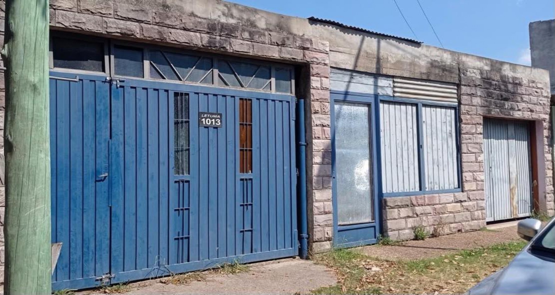 VENTA A RECICLAR REFACCIONAR CASA GALPON SAN MIGUEL