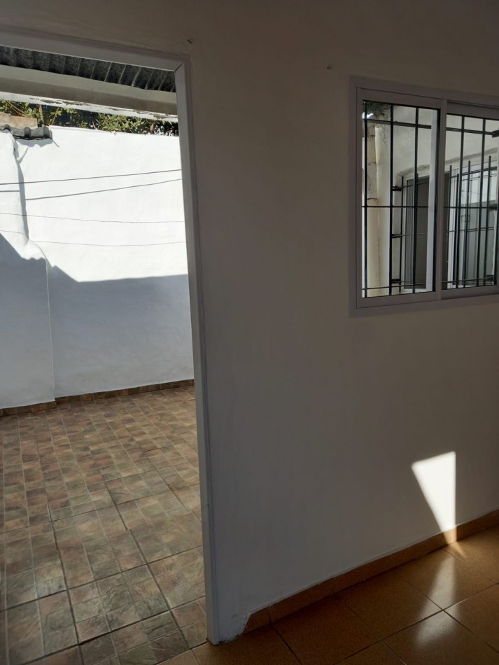 ALQUILER DOS AMBIENTES PATIO PLANTA BAJA BELLA VISTA SAN MIGUEL