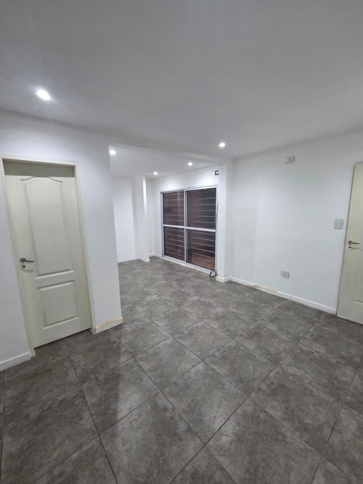 ALQUILER MONOAMBIENTE CON BALCON JOSE C PAZ