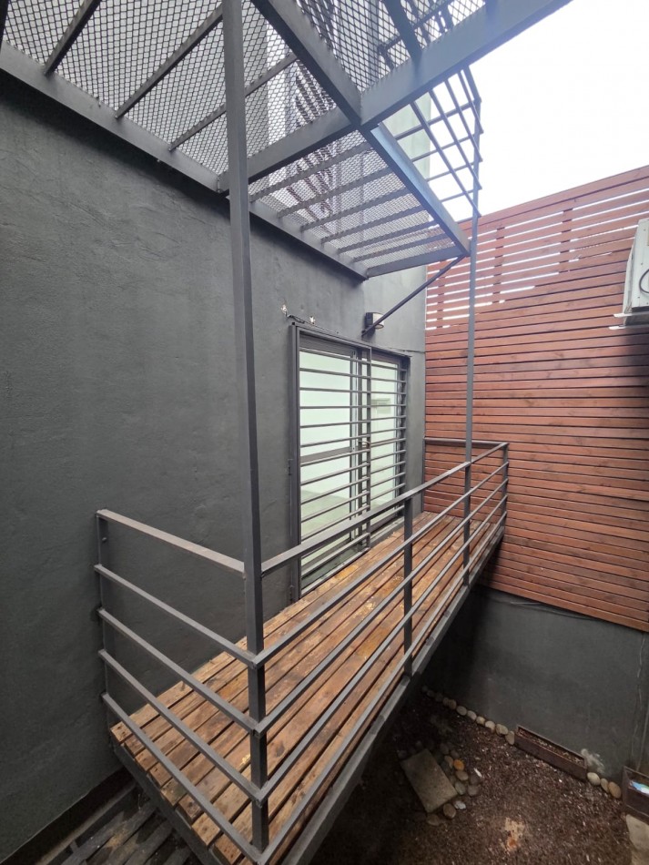 ALQUILER MONOAMBIENTE CON BALCON JOSE C PAZ