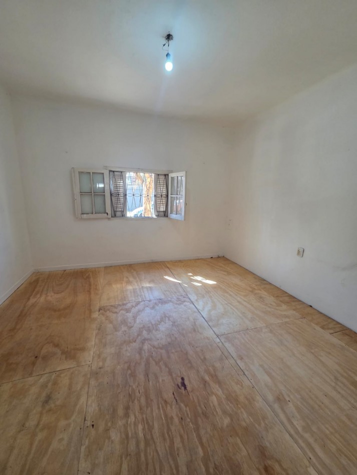 VENTA CASA A RECICLAR LOTE MICROCENTRO SAN MIGUEL