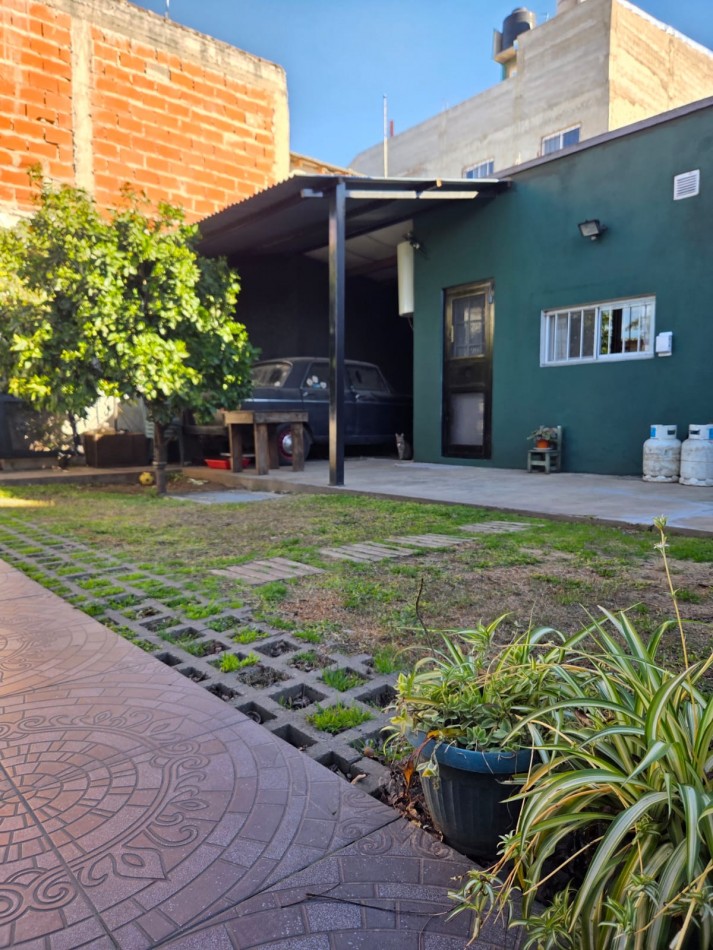 VENTA CASA PH DON TORCUATO TRES AMBIENTES COCHERA JARDIN QUINCHO