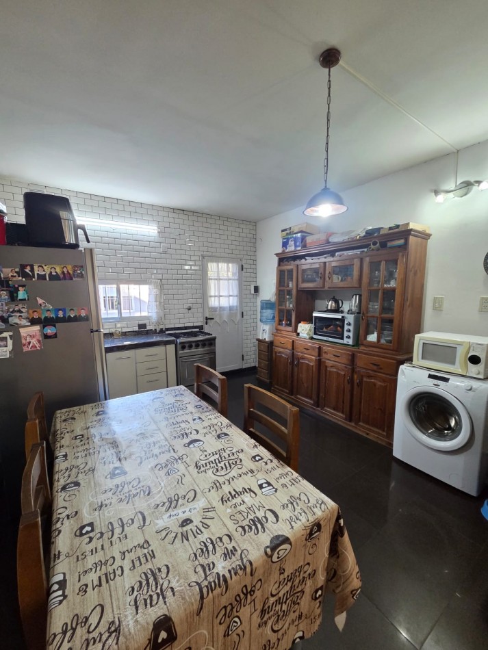 VENTA CASA PH DON TORCUATO TRES AMBIENTES COCHERA JARDIN QUINCHO