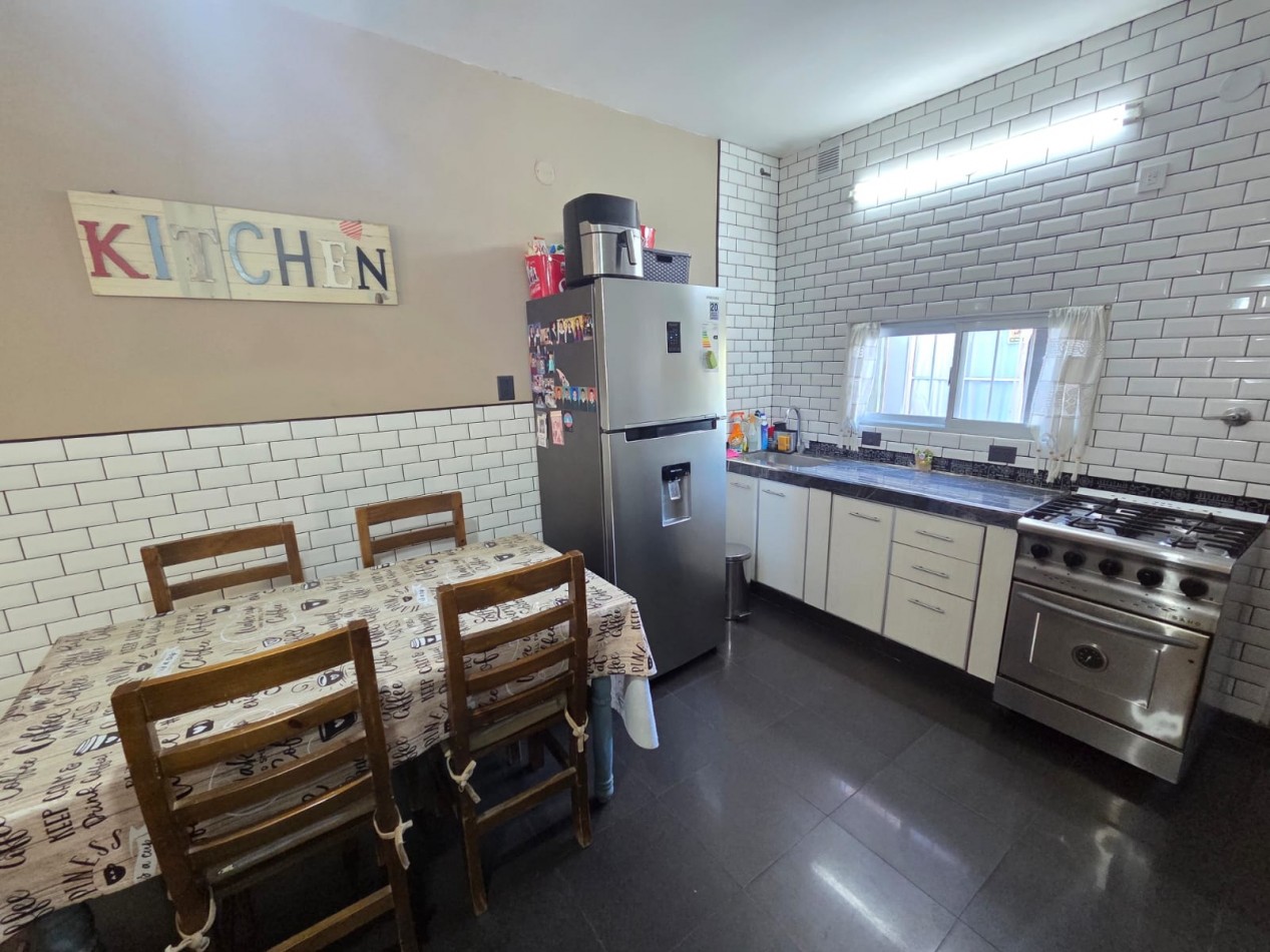 VENTA CASA PH DON TORCUATO TRES AMBIENTES COCHERA JARDIN QUINCHO