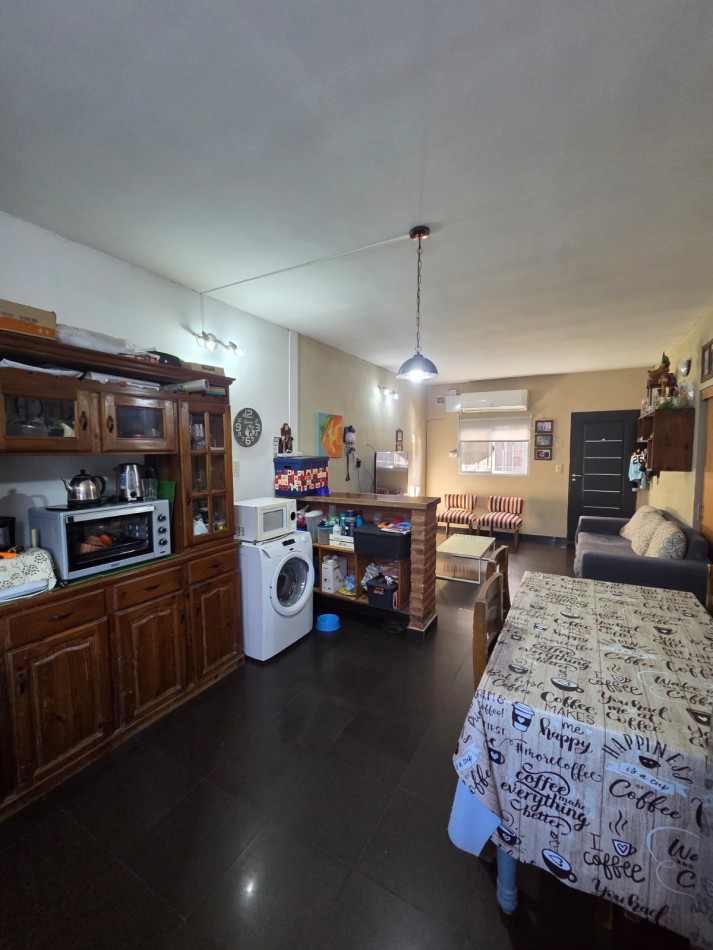VENTA CASA PH DON TORCUATO TRES AMBIENTES COCHERA JARDIN QUINCHO