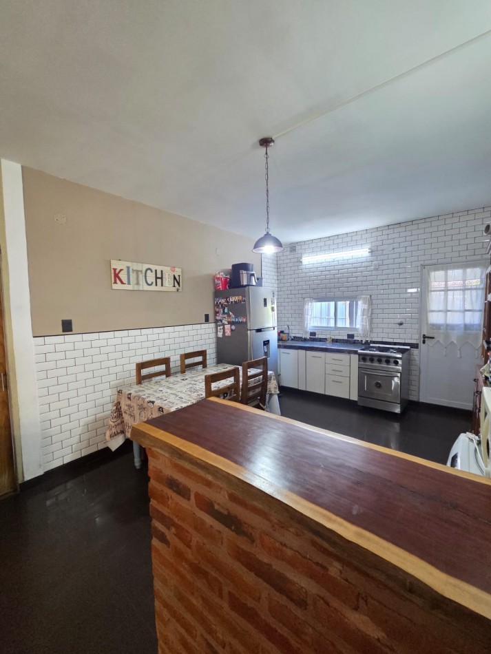 VENTA CASA PH DON TORCUATO TRES AMBIENTES COCHERA JARDIN QUINCHO