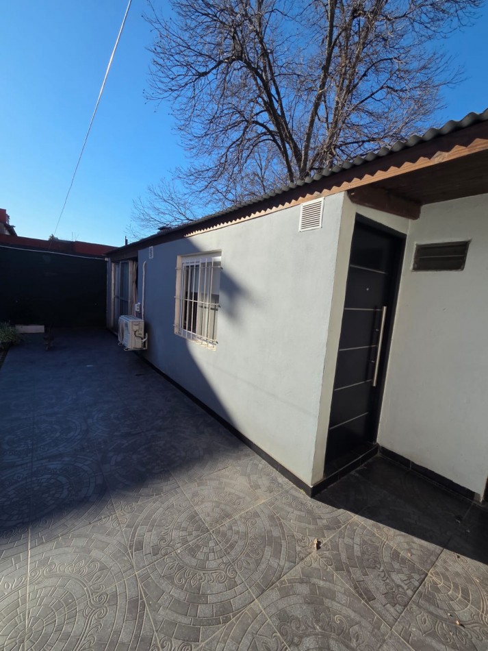 VENTA CASA PH DON TORCUATO TRES AMBIENTES COCHERA JARDIN QUINCHO