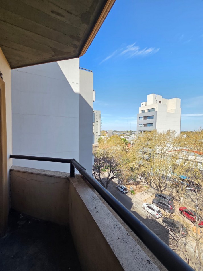 ALQUILER MONOAMBIENTE CON BALCON SAN MIGUEL