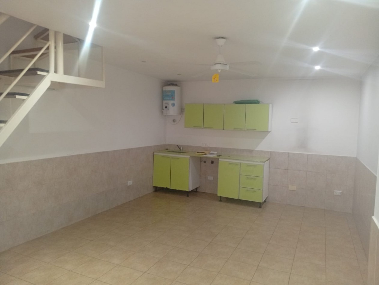 ALQUILER DUPLEX TRES AMBIENTES LOS POLVORINES