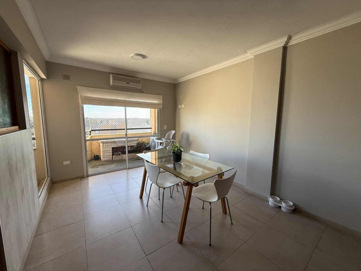 VENTA DEPARTAMENTO DUPLEX CUATRO AMBIENTES TERRAZA COCHERA SAN MIGUEL CENTRO APTO CREDITO