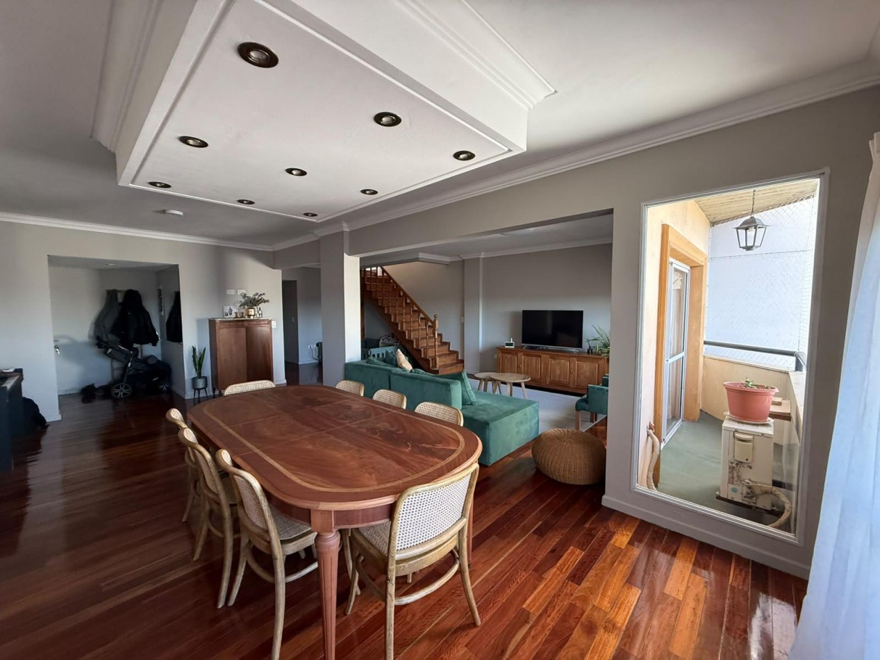 VENTA DEPARTAMENTO DUPLEX CUATRO AMBIENTES TERRAZA COCHERA SAN MIGUEL CENTRO APTO CREDITO