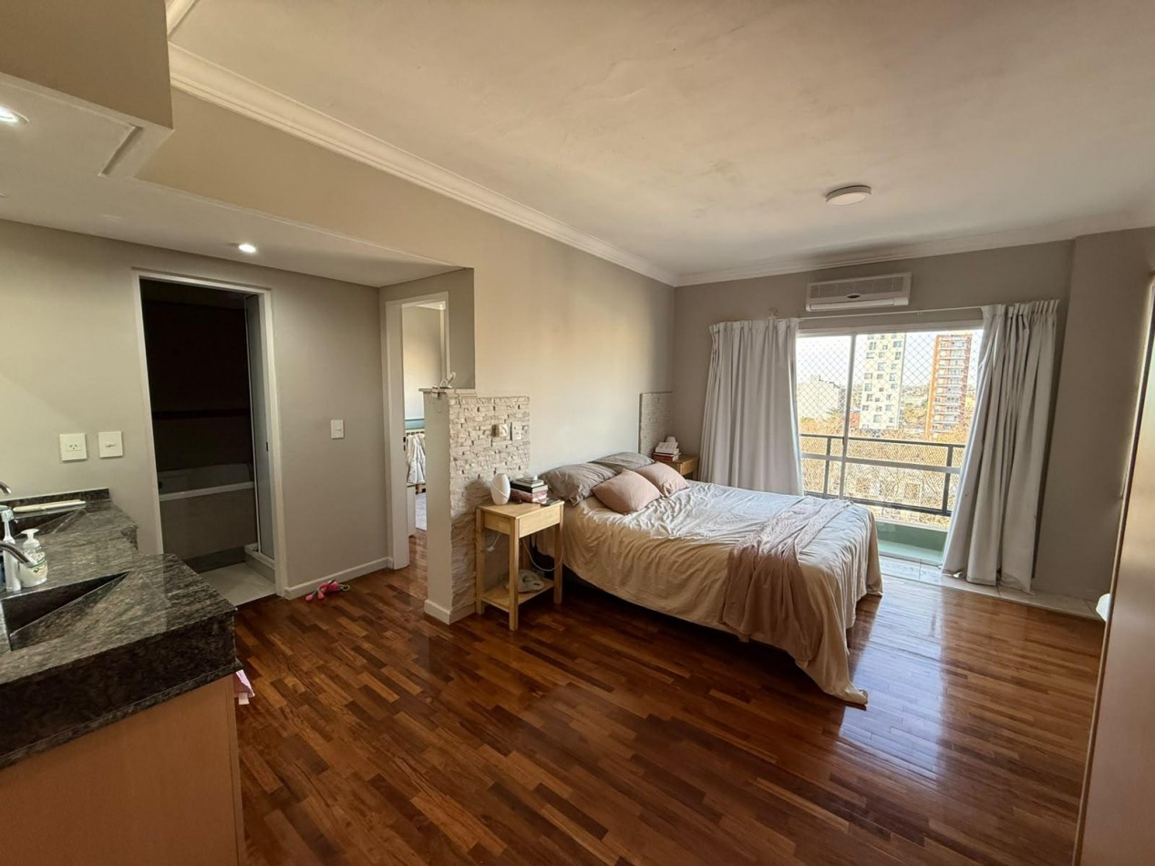 VENTA DEPARTAMENTO DUPLEX CUATRO AMBIENTES TERRAZA COCHERA SAN MIGUEL CENTRO APTO CREDITO