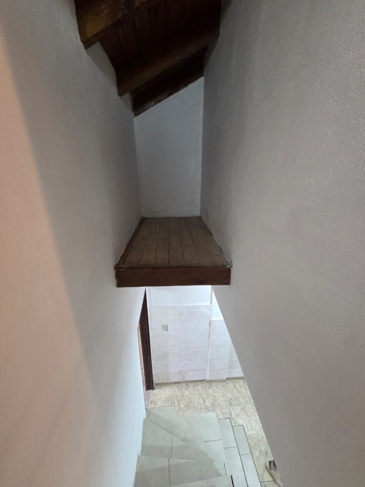 ALQUILER PH CASA TRES AMBIENTES CON PATIO COCHERA SAN MIGUEL