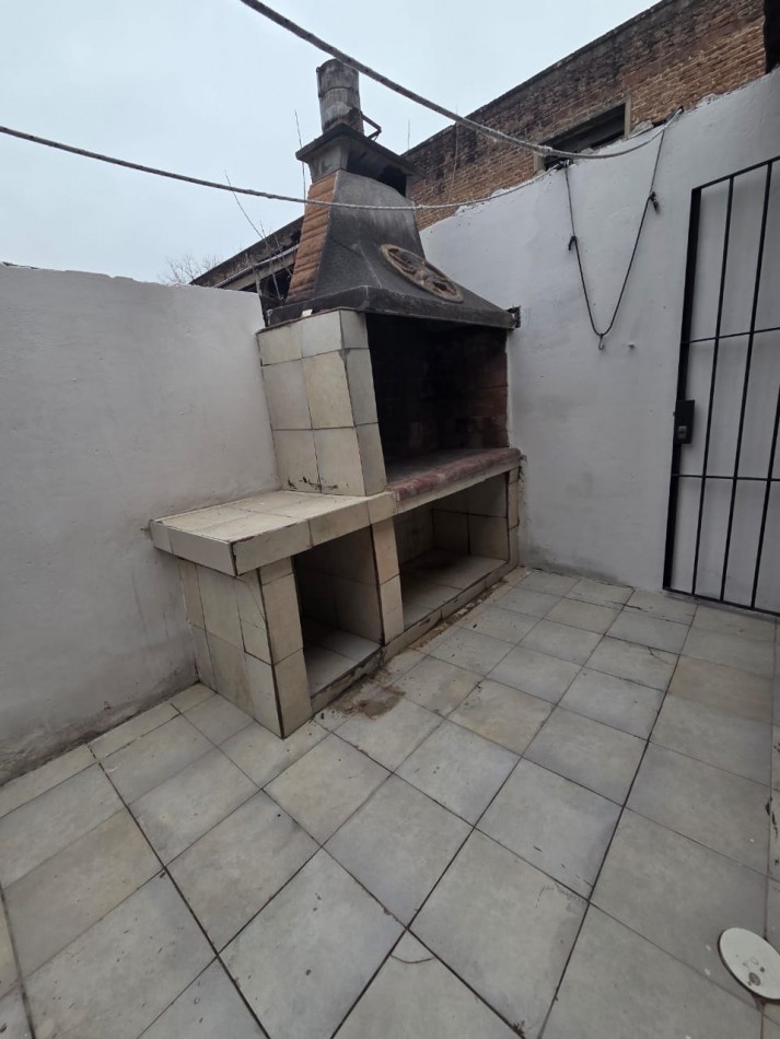 ALQUILER PH CASA TRES AMBIENTES CON PATIO COCHERA SAN MIGUEL
