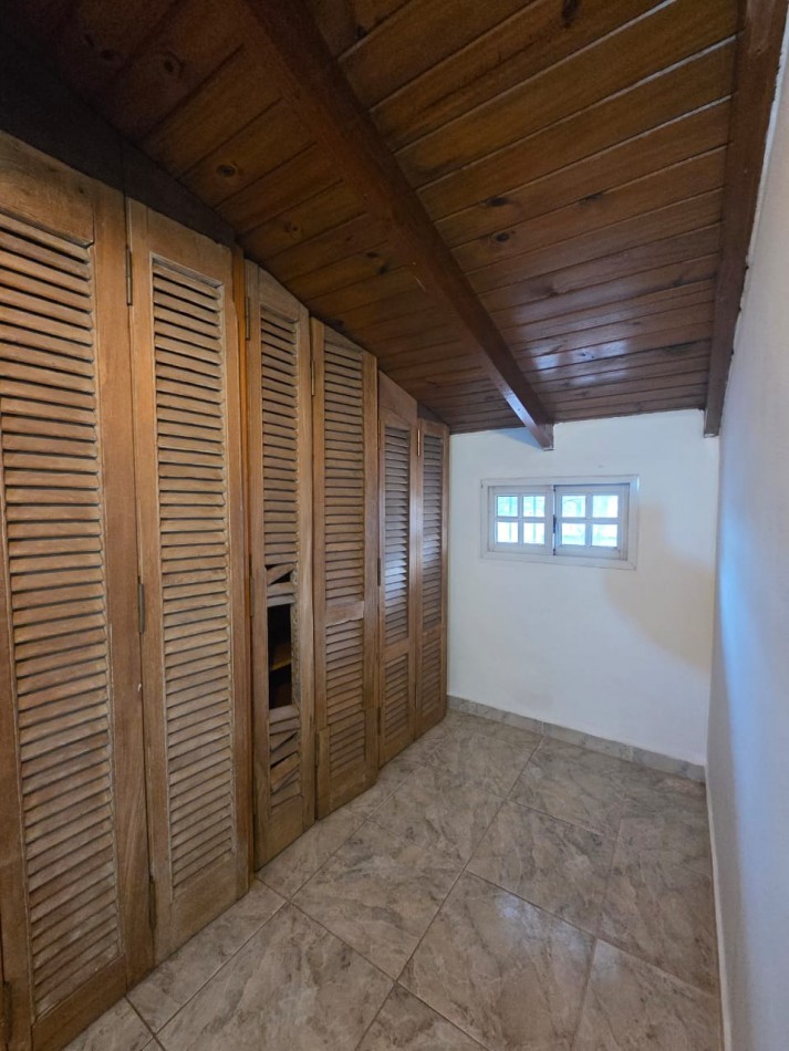 ALQUILER PH CASA TRES AMBIENTES CON PATIO COCHERA SAN MIGUEL
