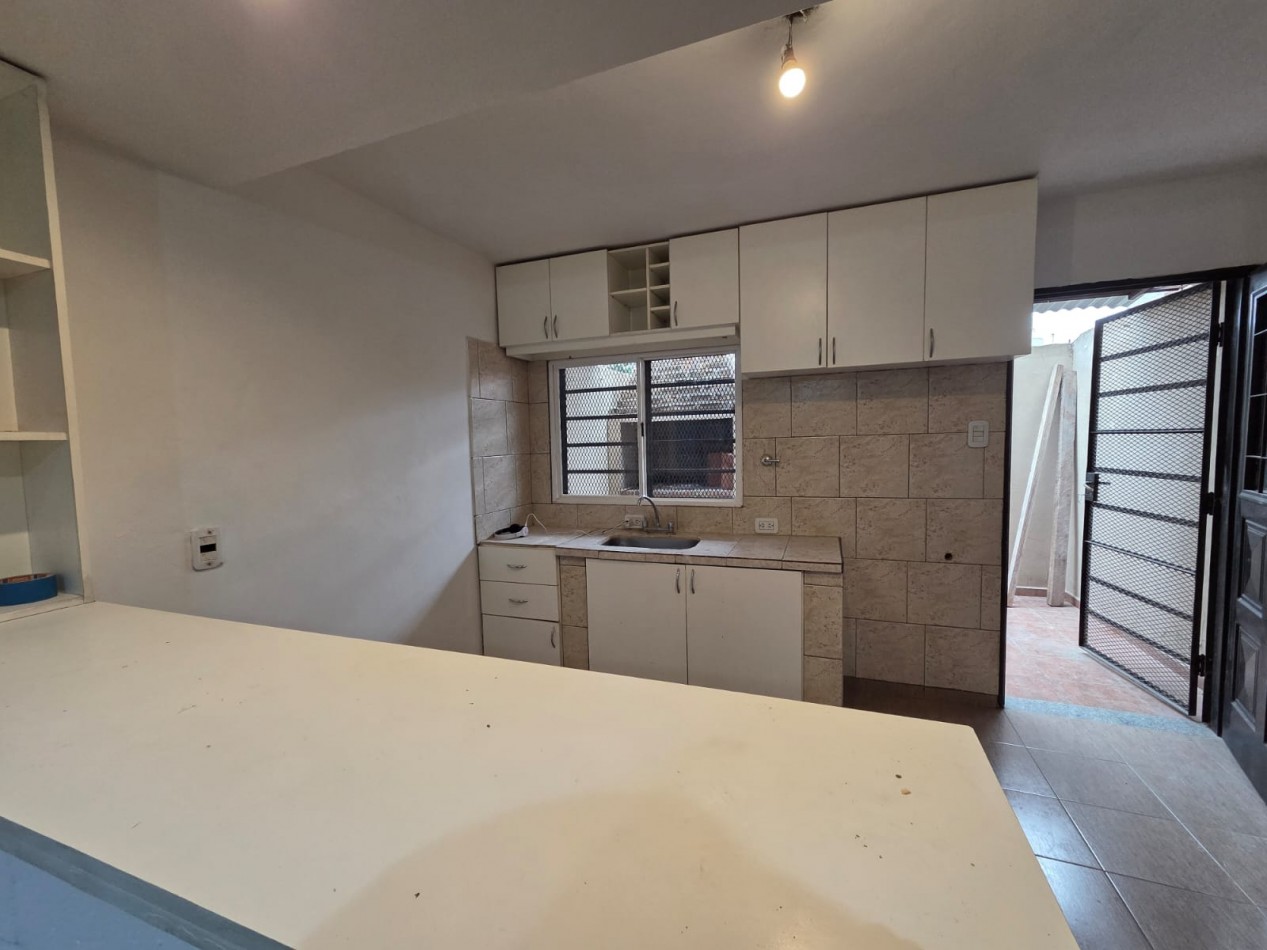 ALQUILER DUPLEX TRES AMBIENTES PATIO SAN MIGUEL