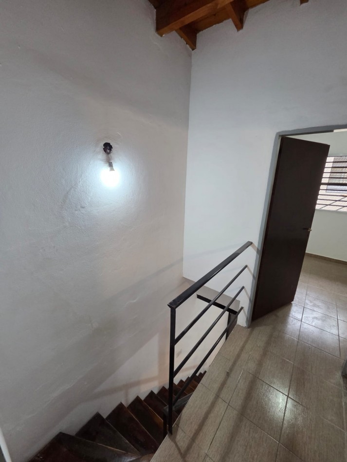 ALQUILER DUPLEX TRES AMBIENTES PATIO SAN MIGUEL