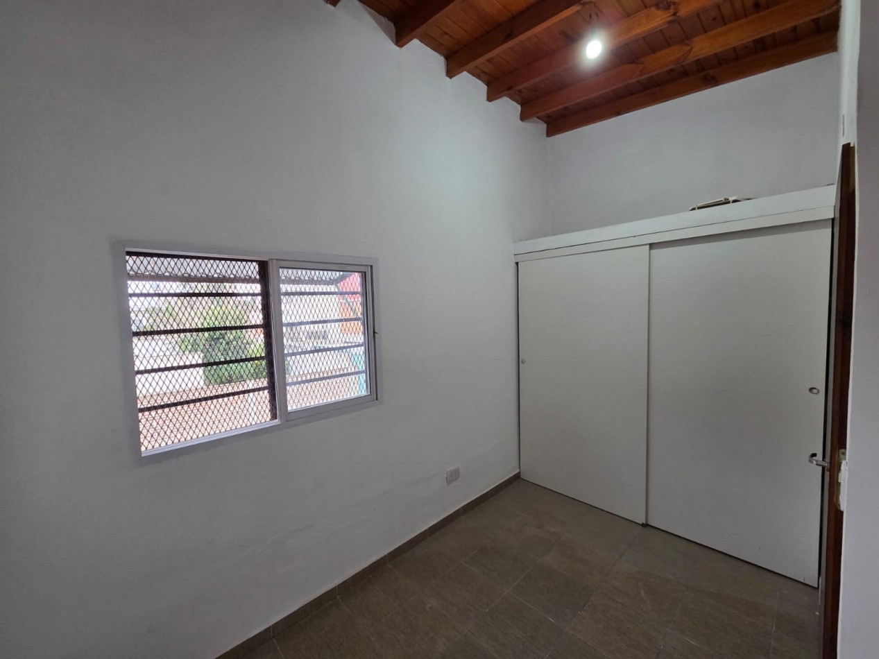 ALQUILER DUPLEX TRES AMBIENTES PATIO SAN MIGUEL