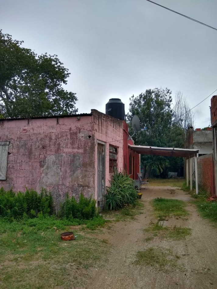 VENTA CASA A RECICLAR REFACCIONAR LOTE TERRENO MAR DEL TUYU