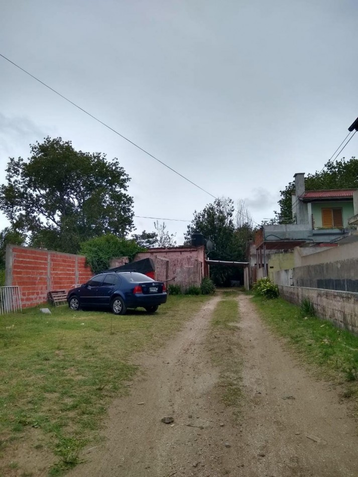 VENTA CASA A RECICLAR REFACCIONAR LOTE TERRENO MAR DEL TUYU