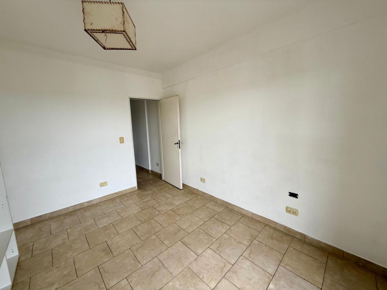 VENTA DOS AMBIENTES DOBLE BALCON SAN MIGUEL CENTRO