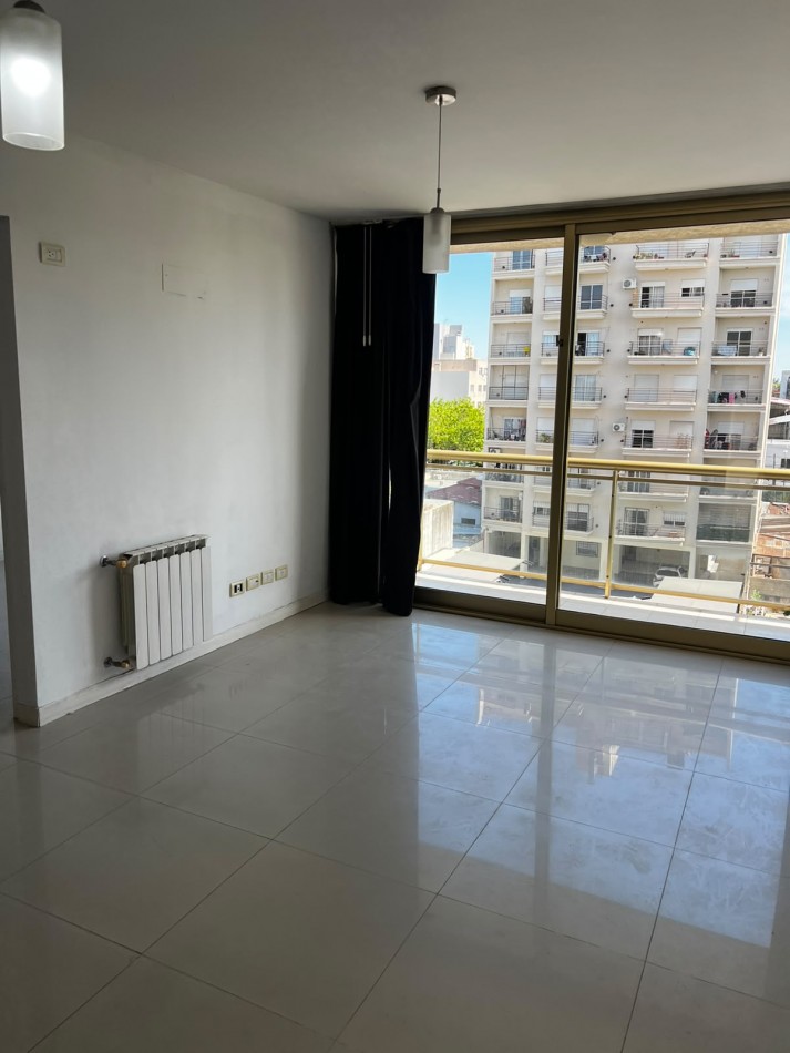 ALQUILER DOS AMBIENTES CON BALCON, COCHERA BAULERA SAN MIGUEL CENTRO