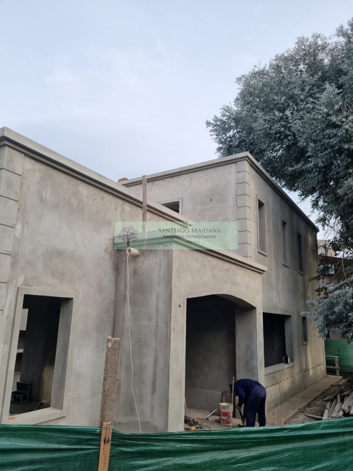 VENTA CASA CATEGORIA A ESTRENAR BARRIO MAGNA BARRIO CERRADO
